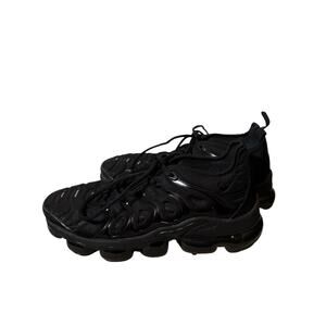Nike Air Vapormax Plus Black Womens Sz 8.5 Walking Streetwear Comfort Y2K Tech